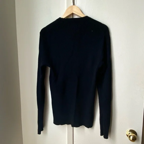 Banana Republic Men’s Merino Crew-Neck Sweater - Picture 5 of 6